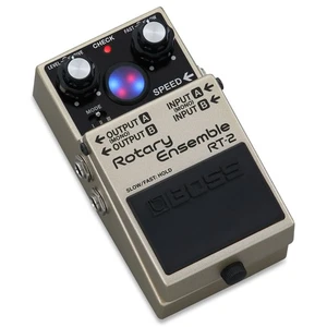 Dispositivo de efectos Boss RT-2 Rotary Ensemble - Imagen 1 de 9