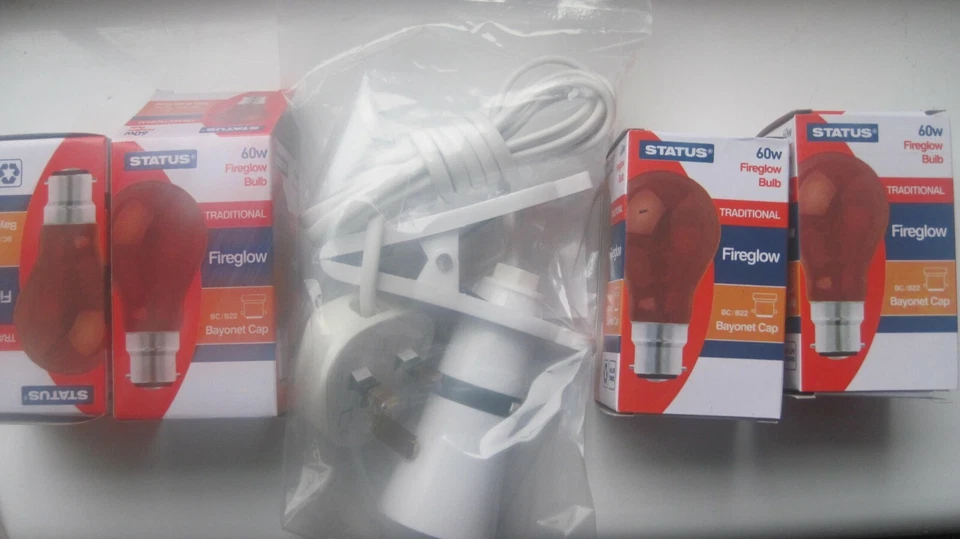 Kit de inicio para incubadora de pollitos. Lámpara de calor y 4 x bombillas Foto 1 de 1