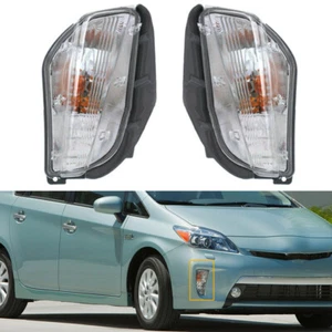 Pair For 2012 2013 2014 Toyota Prius V Front Bumper turn Signal Light - Picture 1 of 9