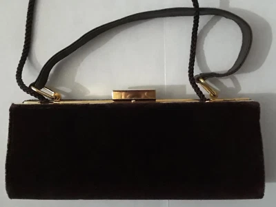 Vintage La Regale Rich Brown Velvet Evening Hand Bag Purse 8.5 x 3.5 - Image 1 of 4