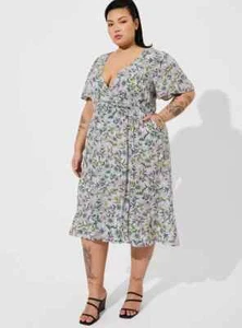 Women's Torrid Midi Swiss Dot Flutter Sleeve Wrap Dress Plus Size 2 NWT 2X 18-20 - Picture 1 of 12