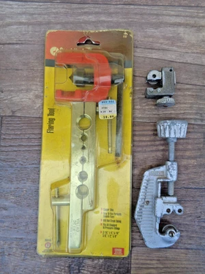 Great Neck FT3C Flaring Tool 45 Degree 3/16" to 5/8" Tubing w/ 2 Tubing Cutters - Image 1 of 4