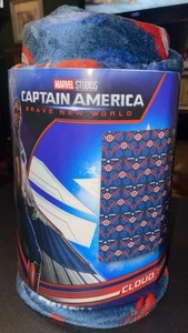 NUOVO CON SCATOLA CAPTAIN AMERICA "A BRAVE NEW WORLD" SUPER PELUCHE LANCIO 50 POLLICI X 60 POLLICI - Foto 1 di 6