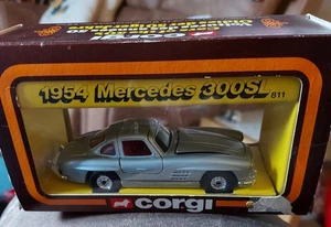 Corgi Classics 1954 Mercedes 300SL Model Silver 1:43 Scale Ref K17 - Picture 1 of 3
