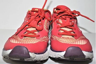 Vionic 335 Elation 1.0 women's 8.5 red low top laced sneakers - Image 1 of 4