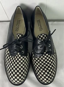Michael Kors Vivia Lace Up Oxford Flat Black/White Houndstooth Haircalf Shoes - Picture 1 of 7