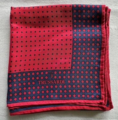 Bufanda roja vintage seda azul patrón de lunares borde lunares pañuelo rojo 22" Foto 1 de 3