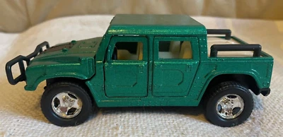 Antigo Pullback & Go Diecast metálico azul-petróleo HUMMER #TC31322 Capuz e Portas Frontais Abertas - Imagem 1 de 4