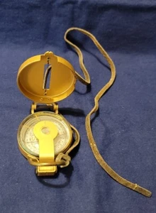 Original WW2 Compass Superior Magneto Corp Gold Toned Works! - Picture 1 of 11