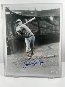 SIGNED - Johnny Mize - 8x10 B&W Photo - JSA COA - Picture 1 of 2