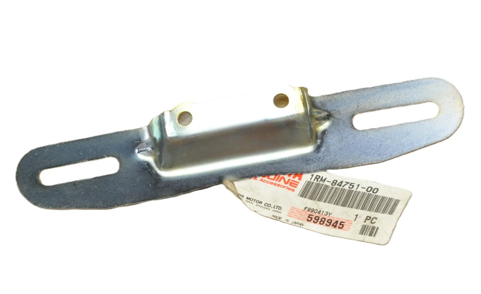 Soporte de matrícula Virago 1RM-84751-00 NUEVO DE STOCK Yamaha XV1100 XV535 XV700 XV750 Foto 1 de 1