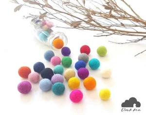 2cm MULTI COLOURS Felt Balls 150 Mix Colour Assorted Wool Bead Pom pom Wholesale - Imagen 1 de 5