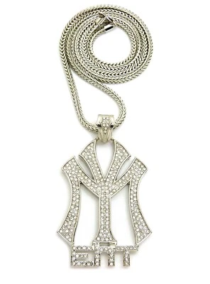 Pingente Ice Bling Young Money com corrente Franco 4mm 36" - Imagem 1 de 4