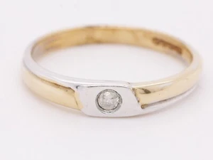 9ct Yellow Gold Diamond 0.05ct Solitaire Modern Style Size N Ring British Made - Picture 1 of 9