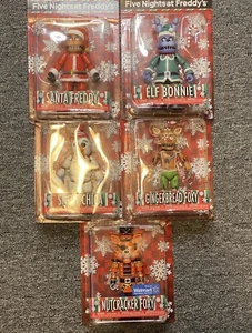 5PC Funko FNAF Christmas Holiday 5" Action Figure Set Including Nutcracker Foxy - Picture 1 of 1