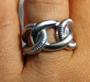 Judith Ripka 925 Sterling Silver Ring Chain Link Style Heavy Size 7 - Picture 1 of 9