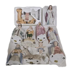Vintage Homco 13-teiliges Porzellan Weihnachtskrippe Set #5110, #5115 und #5116 - Bild 1 von 16