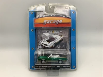 Greenlight Green Machine Muscle Car Garage ‘72 Oldsmobile 442 Convertible #49 - Image 1 of 4