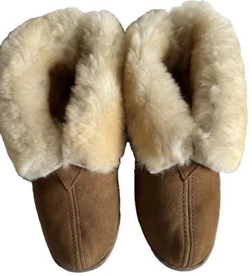 Botín de gamuza de oveja Minnetonka forro de piel de canela para mujer talla 6 Foto 1 de 4