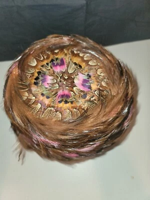 Gorgeous Vintage 1960's Gay-Paree Original Pheasant Feather - Image 1 of 4