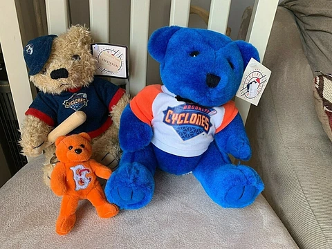 Baseball Minors - Collectible Teddy Bears - 3 Brookyln Cyclones Bears 8" and 4" Cover
