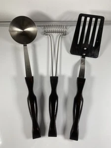 CUTCO 17 JJ Whisk , Spatula and Ladle Black Red Handle Excellent Condition - Picture 1 of 4