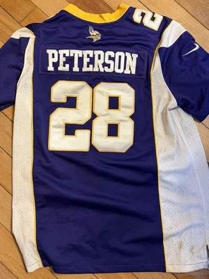 Camiseta deportiva mediana para mujer Adrian Peterson #28 Minnesota Vikings NFL Nike On Field Foto 1 de 4
