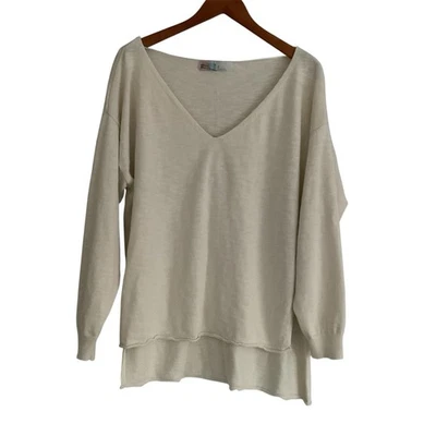 Pullover Free People Beach Cuello en V Talla M Crema Slouchy Boho Alto Bajo Everyday Chic Foto 1 de 4