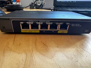 Netgear ProSAFE GS105PE 5 Port Gigabit Plus Switch PoE Switch - Bild 1 von 3