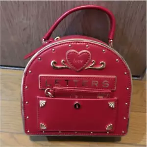 Kate Spade New York 3D Briefkasten rot Liebesbrief Umhängetasche limitiert - Bild 1 von 3