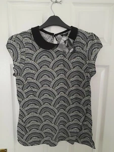 Dunnes Navy Collared Printed Short Sleeve Top 12 - Picture 1 of 6