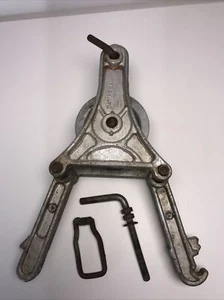 CAMPBELL SPECIALTY CO. ALUMINUM  SNATCH BLOCK PULLEY TOOL - Recovery - Picture 1 of 8