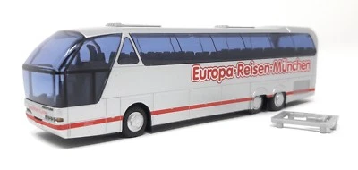 AWM H0 Train 1/87 Bus Neoplan N516 SHDL Starliner Europa Reisen Munich Case - Image 1 of 4