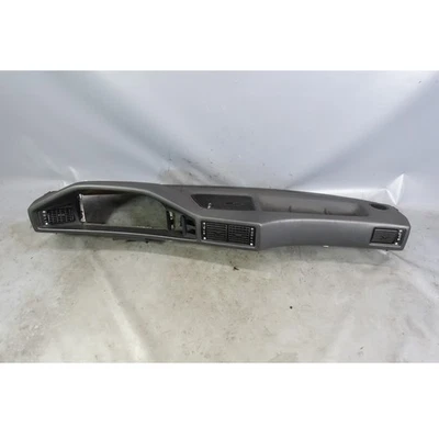 Damaged 1982-1988 BMW E28 5-Series Dashboard Trim Panel Black with Cracks OEM — 第 1/4 张图片