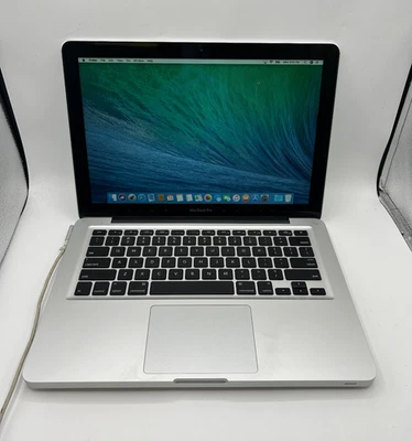 Apple MacBook Pro 13" 2011 A1278 i7 2da Generación 2.7GHz 4GB RAM 250GB HDD High Sierra Foto 1 de 4