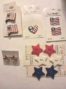 VINTAGE La Mode Hand Painted Flag Buttons 🇺🇸 USA Patriotic Stars + Earrings - Imagen 1 de 6