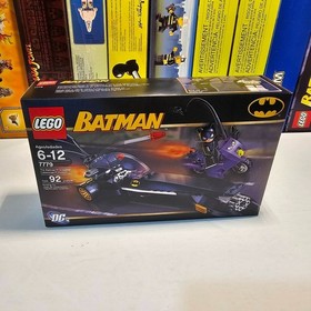 Lego 7779 The Batman Dragster: Catwoman Pursuit  Sealed Free shipping