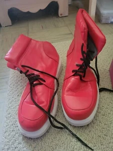 Izuku Midoriya Shoes - Picture 1 of 1