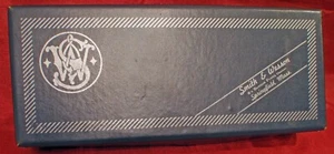 Smith & Wesson Model 64 Military & Police vintage 2-Piece blue cardboard box - Picture 1 of 5