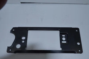 1980-1990's GM CHEVEVROLET GMC OLDS AM/FM CASSETTE RADIO MOUNTING PLATE 22506646 - Picture 1 of 5