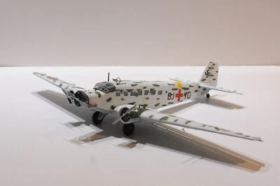 AMBULANCIA FRANKLIN COMO NUEVA ARMADURA JUNKERS DE LA SEGUNDA GUERRA MUNDIAL JU-52 LUFTWAFFE ESCALA 1:48 B11E209 Foto 1 de 4