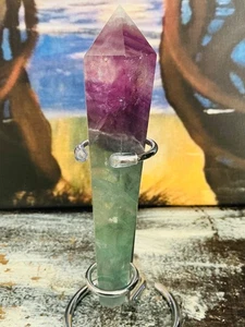 Rainbow Fluorite Spector Wand Fluorite Gemstone Point Crystal with Stand 13.5 cm - Picture 1 of 14
