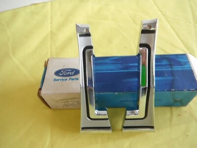 1966 NOS FORD GALAXIE 500 TRUNK MOLDING EXTENSION MLDG. Foto 1 de 4