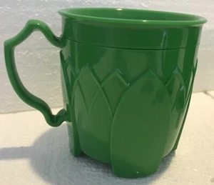 Vintage Fenwick by Carlisle Dinex 8oz Insulated Mug Cup USA Green NEW OLD STOCK - Picture 1 of 3
