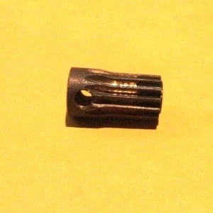 Meccano Trece Dientes Latón Piñón, 17 mm de largo - Imagen 1 de 1