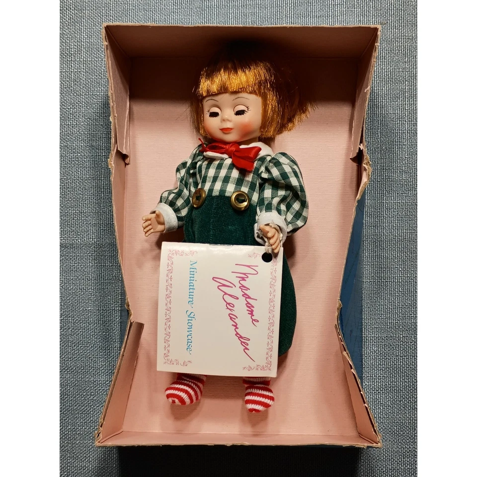 Vitrina miniatura de muñeca vintage Madame Alexander Tommy Littlemouse #444 Foto 1 de 4
