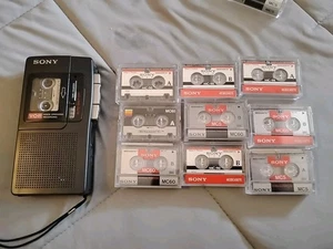 Sony Pressman Micro registratore a cassette - M-665V (TESTATO) - Foto 1 di 4