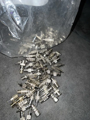 Female Coaxial BNC to Male RCA/Phono Adapter Connector CCTV Camera Over 1lb Bag - Image 1 of 4