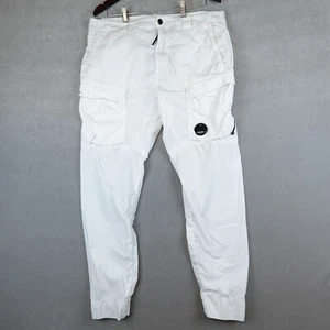 Pantalones cargo CP Company ajuste ergonómico 36x29 blancos para hombre talla 52 - Imagen 1 de 12