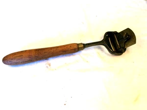 VINTAGE STANLEY NO. 70 BOX SCRAPER - EARLY MODEL - W/ CUTTER PAT. DATE 1876 - Picture 1 of 5
